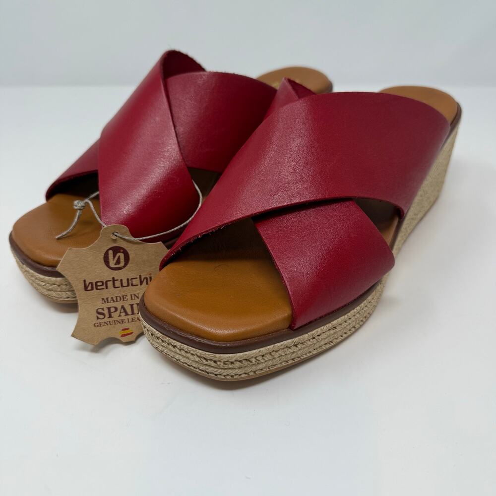 Bertuci Leather Sandals Women's 9.5 (41) Red Espadrilles Wedge Heel Summer NWT
